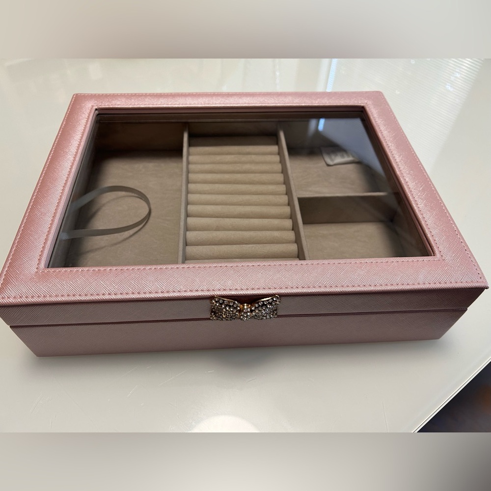 Pink Jewelry Box